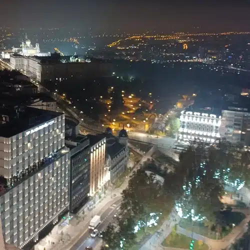 Perspectiva nocturna Plaza de España desde el edificio de Torre España