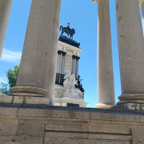 Monumento Alfonso XII- El Retiro- Madrid-por preparador lengua